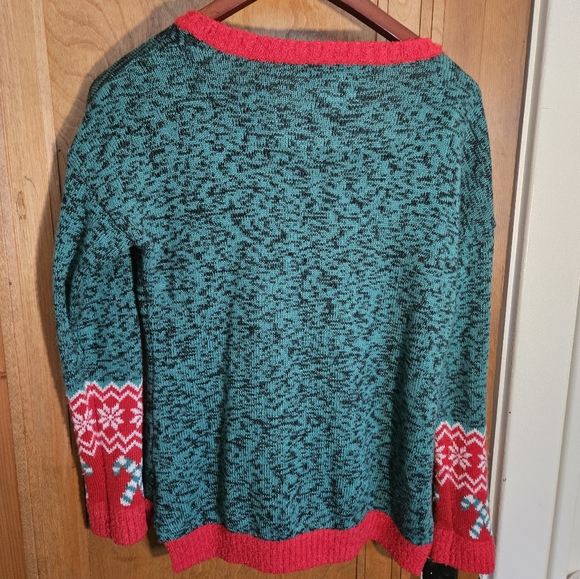 Ugly Christmas Sweater Polar Bear W/Cub & Snow Flakes, Green, Red, Women's M - Picture 2 of 3